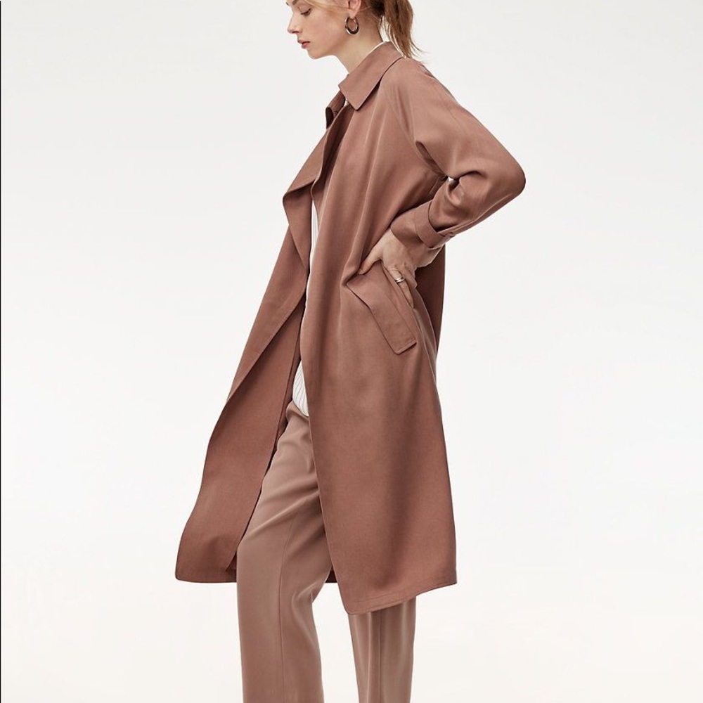 Aritzia Babaton Lawson Trench XXS MAUVE